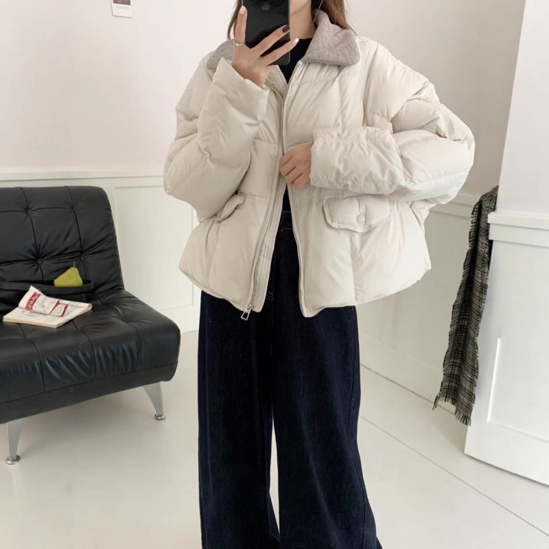 韩系高级感翻领撞色90鹅绒服女2026新款小个子小众短款羽绒服外套