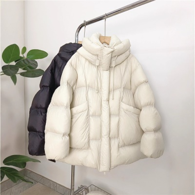 轻奢鹅绒服女2026年冬季新款气质高端加厚洋气云朵泡芙面包服外套