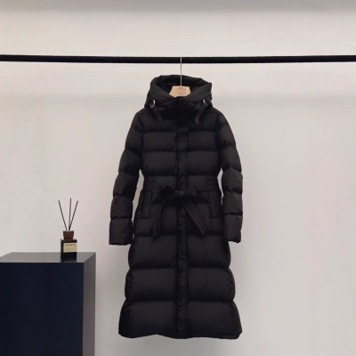 鹅绒服女长款过膝2026冬季新款连帽收腰修身显瘦加厚鹅绒腰带外套