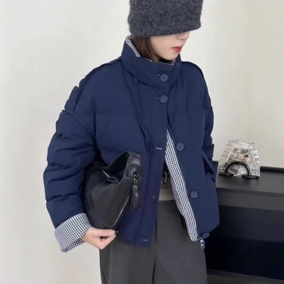 设计感白色格纹拼接鹅绒服女短款2026冬新款加厚减龄白鹅绒面包服