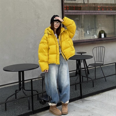 欧货短款鹅绒服女90白鹅绒宽松加厚保暖抗寒时尚面包外套潮2026新