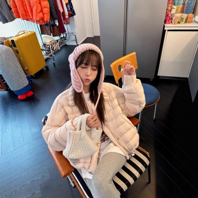 轻薄鹅绒服女款白色2026新款冬季短款超好看今年流行爆款宽松外套