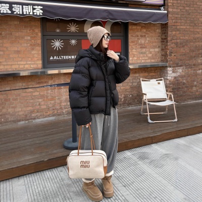 欧货短款鹅绒服女90白鹅绒宽松加厚保暖抗寒时尚面包外套潮2026新