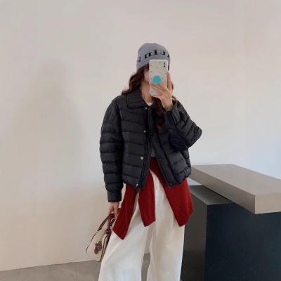 轻薄鹅绒服女款白色2026新款冬季短款超好看今年流行爆款宽松外套
