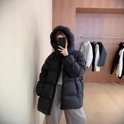 高级感超好看鹅绒服女款冬季2026新款轻盈高蓬松云朵感白鹅绒外套