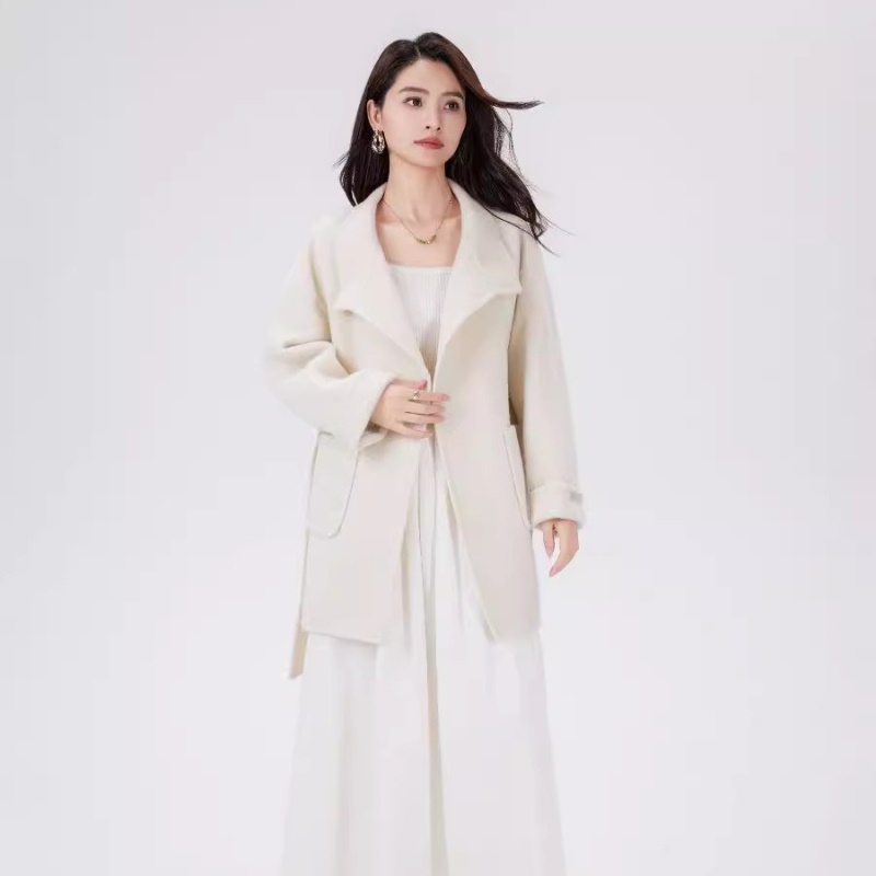 羊绒大衣女高级感短款羊毛大衣白色纯羊毛双面毛呢外套100羊毛